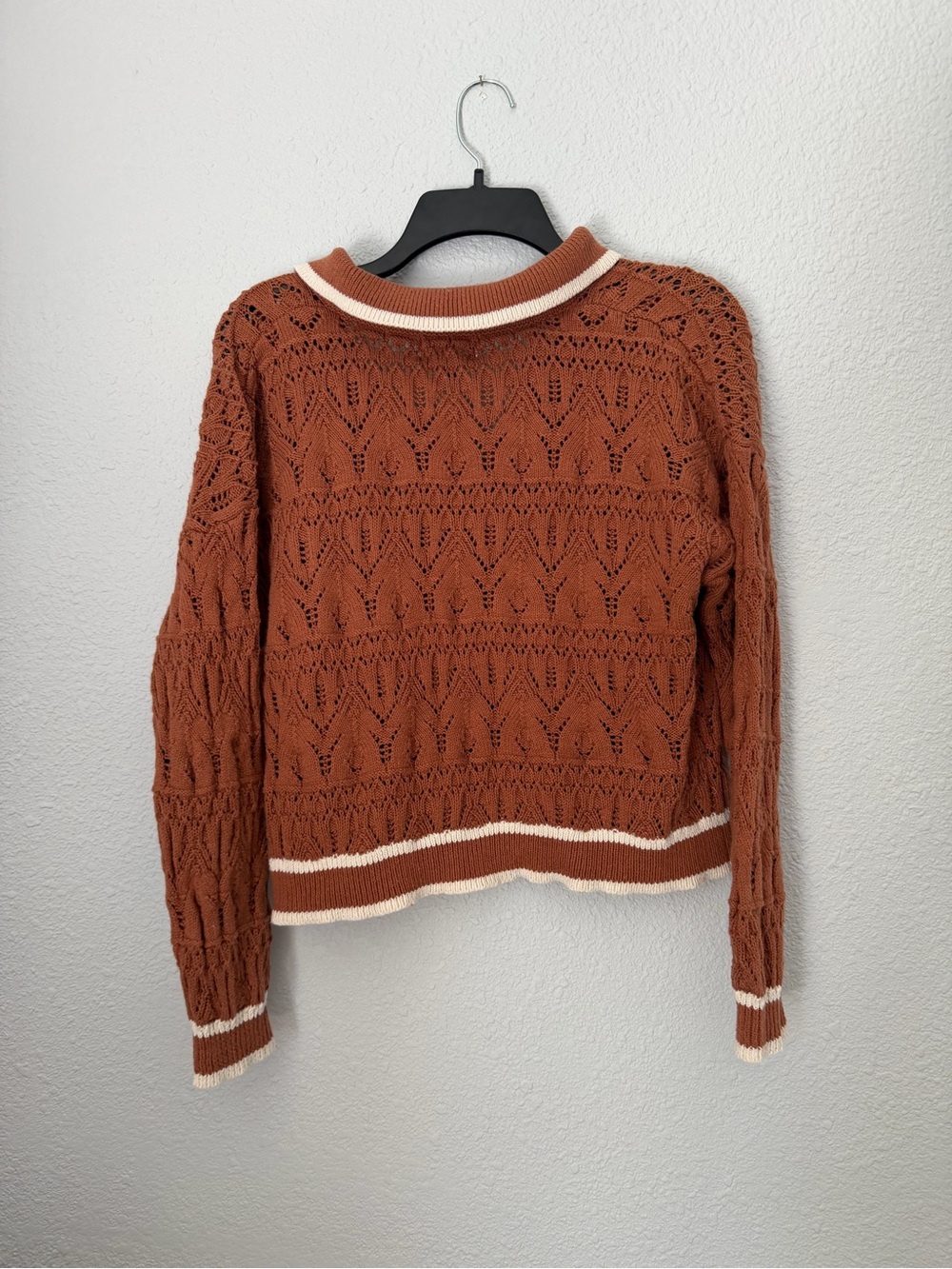 Universal Thread Cropped Sweater - Picture 5 of 5